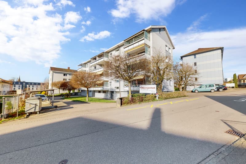 Modern apartment in a quiet neighborhood! (1)