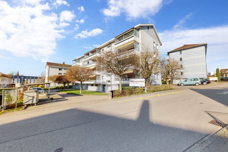 Moderne Wohnung in einem ruhigen Quartier! (1)