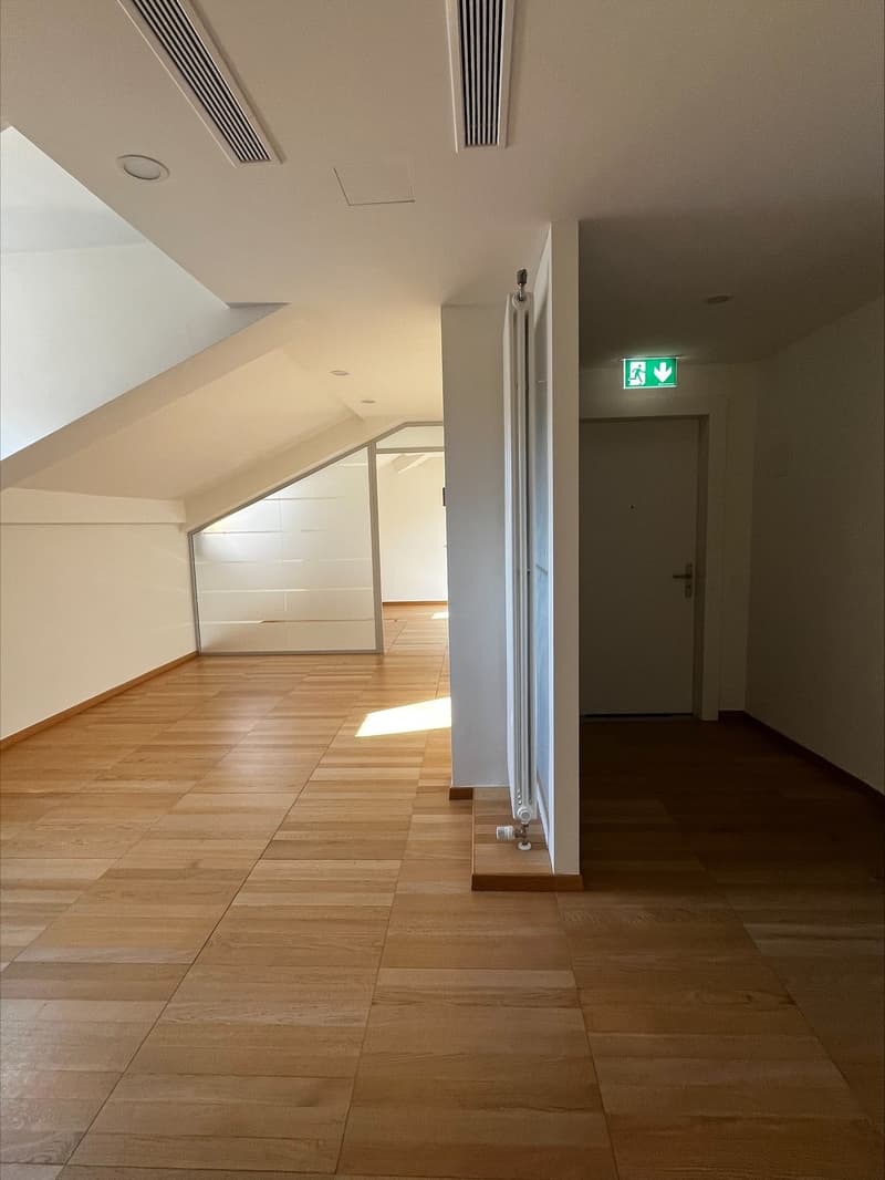 Ambience, charm and refinement (6)