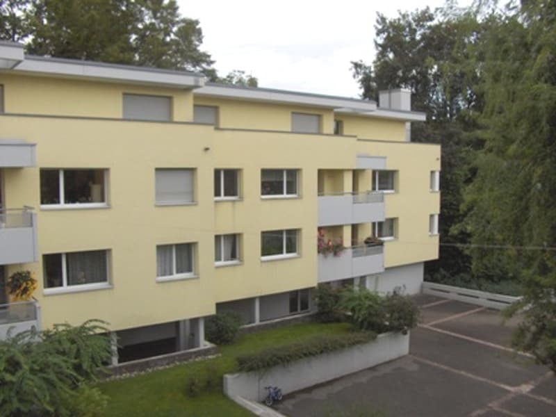 Einstellplätze im Zentrum von Riehen (1)