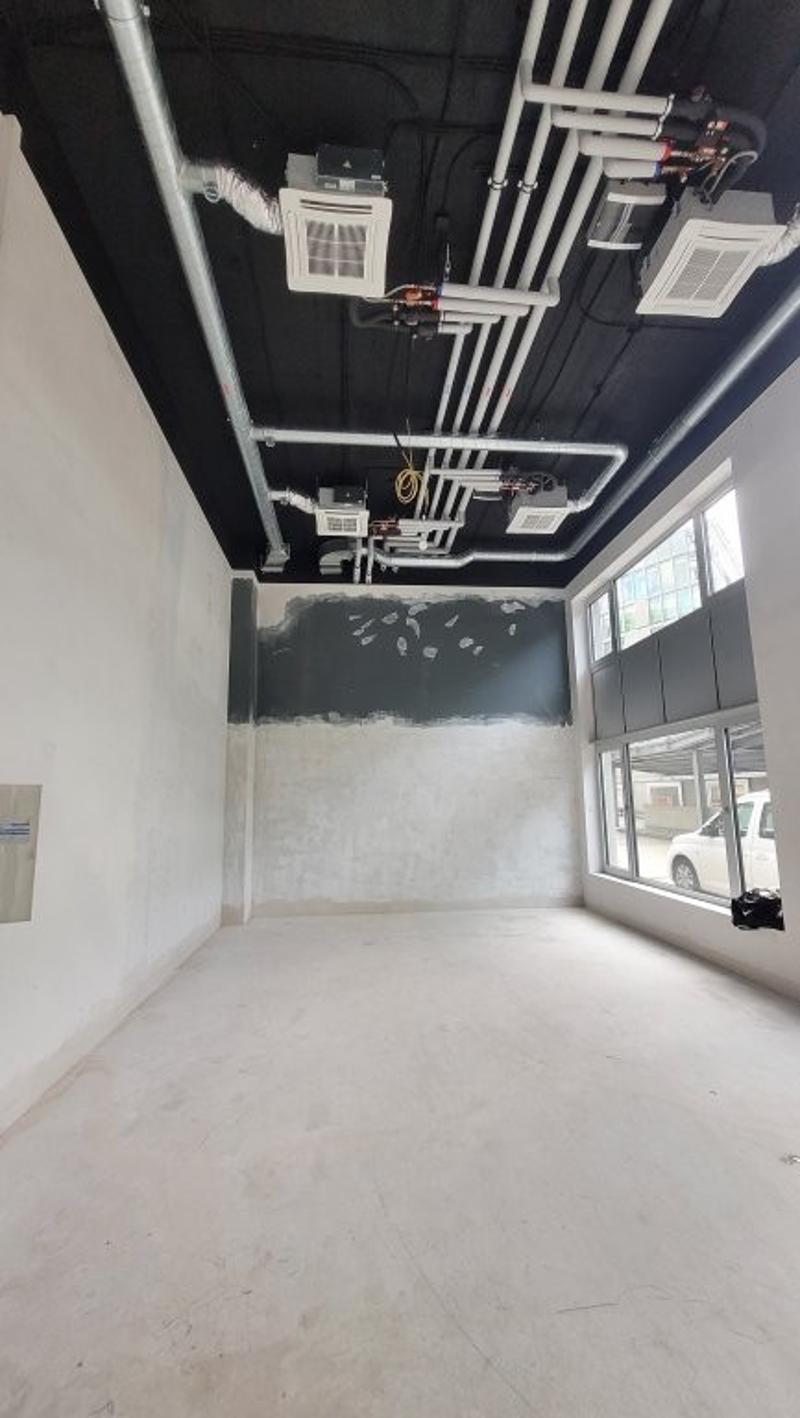 Your new commercial space at the gates of Geneva (3)