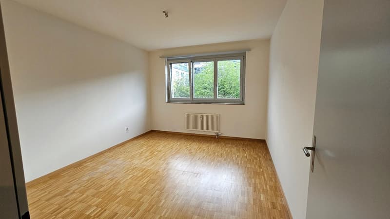 Bonheur de vivre moderne avec balcon (5)