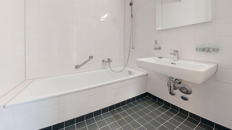 Jetzt profitieren: Modernes Wohnglück mit Balkon (8)