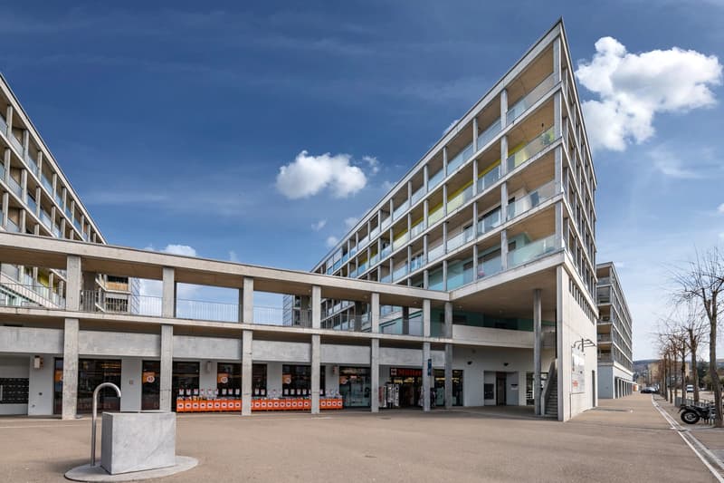Motorradparkplätze im Trio Tiefgarage zu vermieten (1)