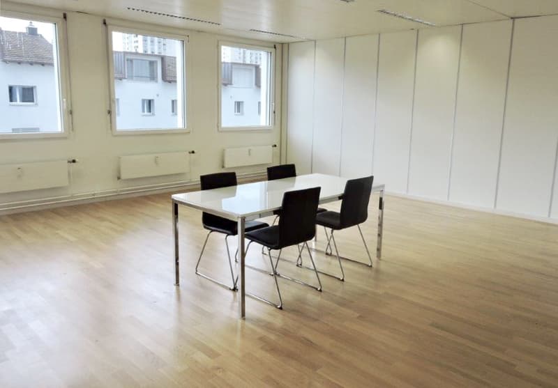 Zentrale Bürofläche an Toplage in Wettingen (3)