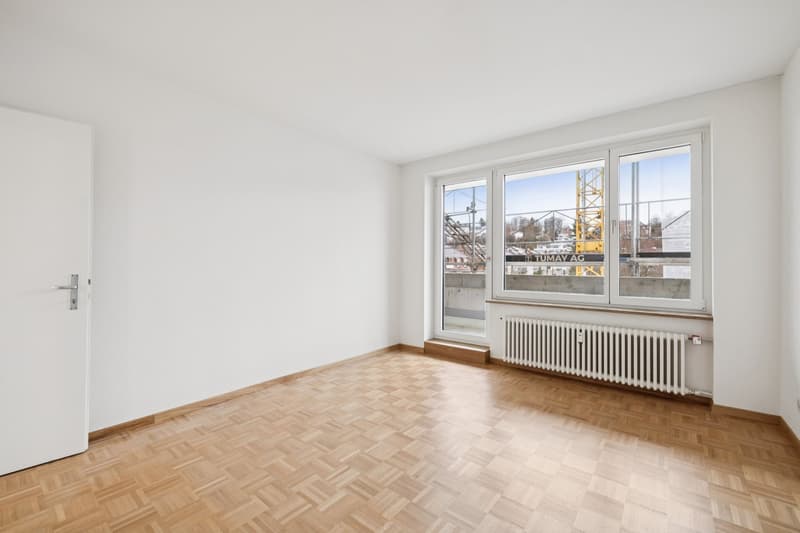 Sanierte Wohnung MIETEN OHNE KAUTION + 1 Monat Nettomietzins geschenkt (4)