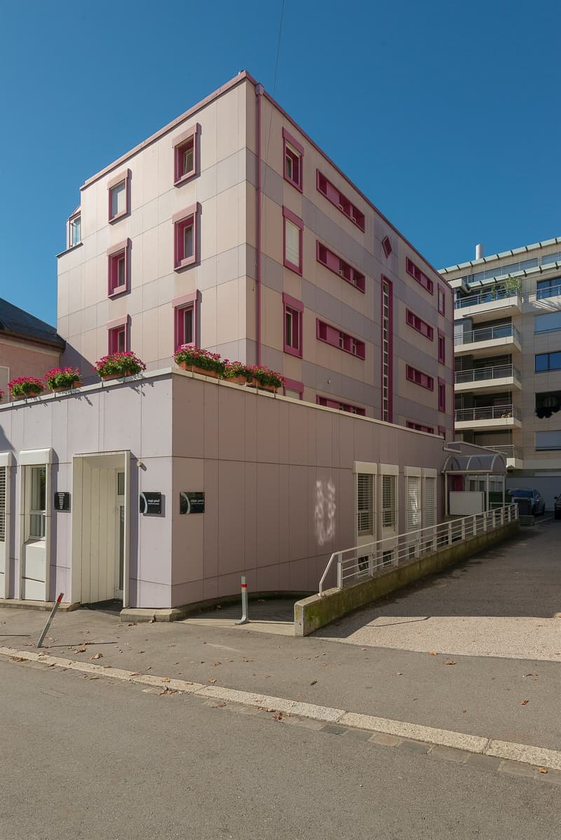 Bureaux spacieux et lumineux à Ouchy ! (2)