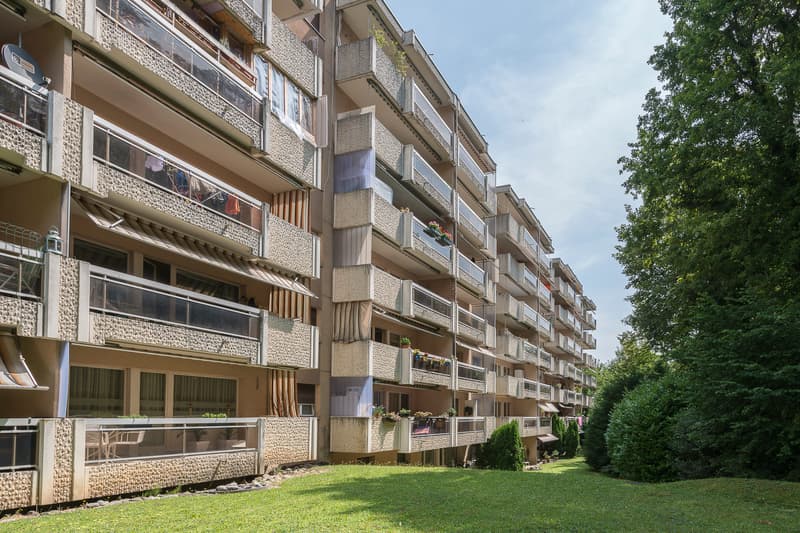 A louer place de parc intérieure (2)