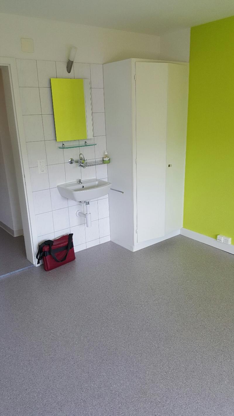 Spazio ufficio e pratica - spazio atelier direttamente alla stazione! (3)