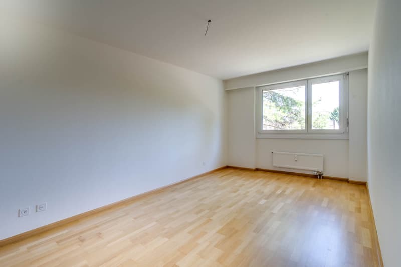 Einziehen. Wohlfühlen und von einem CHF 500.- Gutschein profitieren!!! (9)