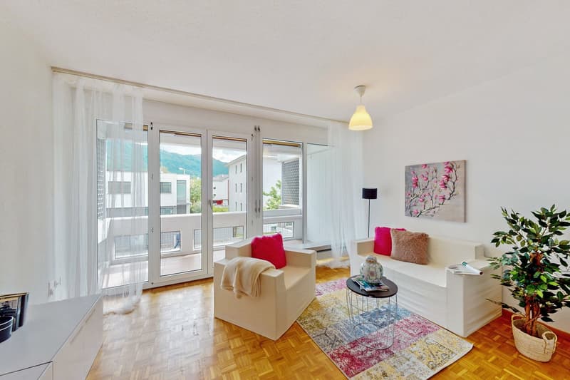 Une maison lumineuse où confort et praticité se rencontrent (2)