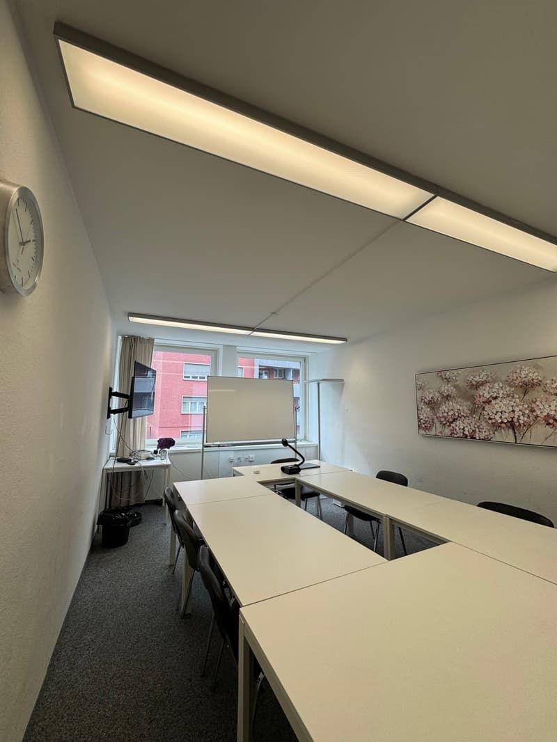 Office spaces also rentable individually (4)