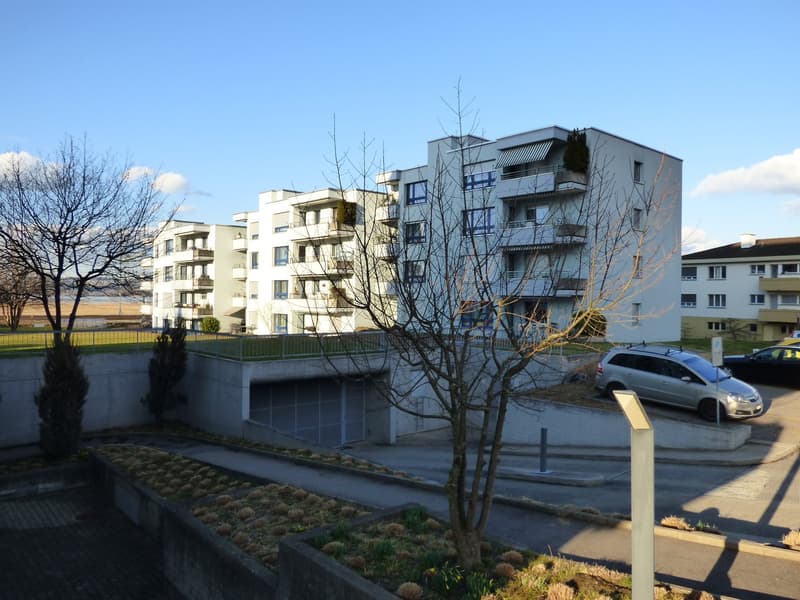 Auto Einstellplatz (1)