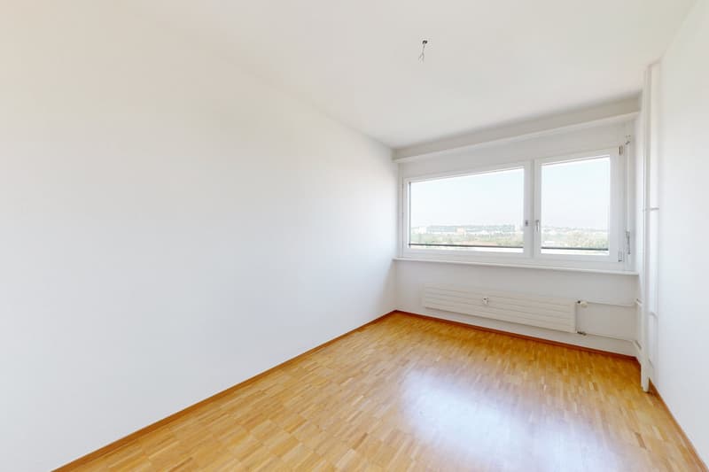 Living with a view in the city (7)
