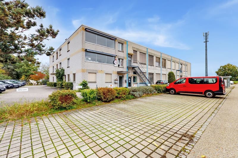 Modular office on the 1st floor with separate access, flexible, quietly located (1)