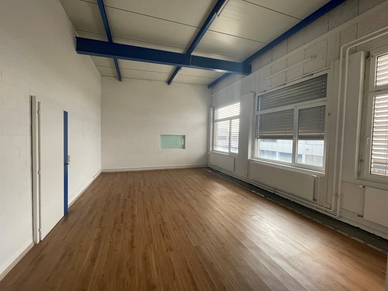 Modular office on the 1st floor with separate access, flexible, quietly located (3)