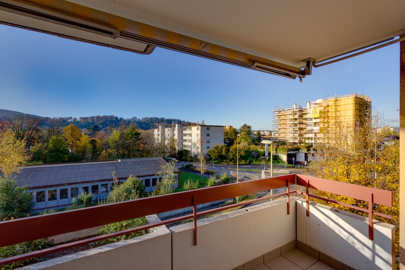 Beautiful view in a sun-kissed property!!! (7)