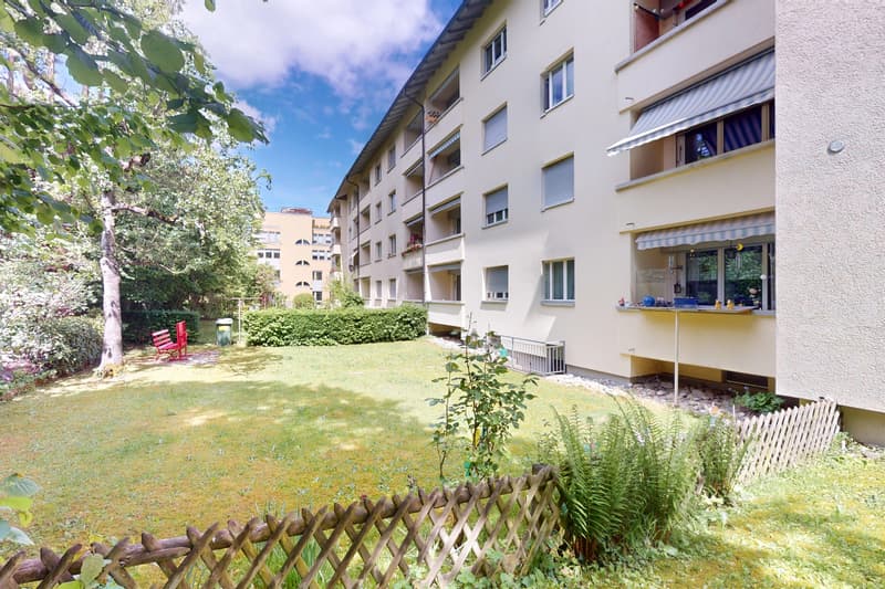 Bel appartement 3 pièces dans le quartier Weissenbühl près de la ville ! (1)