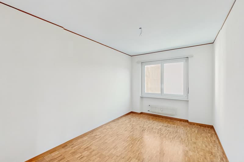 Helles Apartment mit Balkon in einer gut erschlossenen Lage (5)