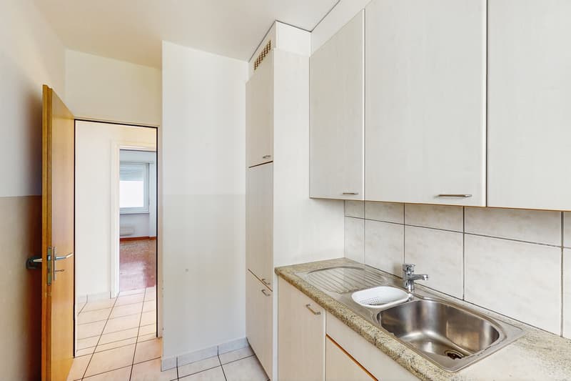 Helles Apartment mit Balkon in einer gut erschlossenen Lage (4)