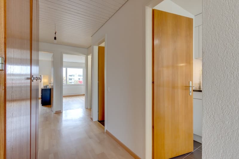 Ihr neuer Wohntraum mit grossem Balkon! (8)