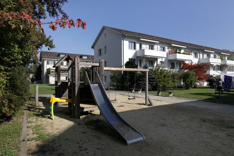 Freier Einstellplatz (2)