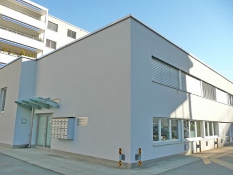 SMALL but FINE - Your new workplace in the heart of Pfäffikon SZ (2)
