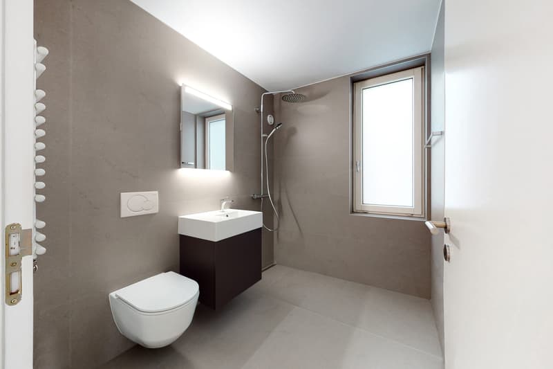 Modern, spacious and well-located apartment (10)
