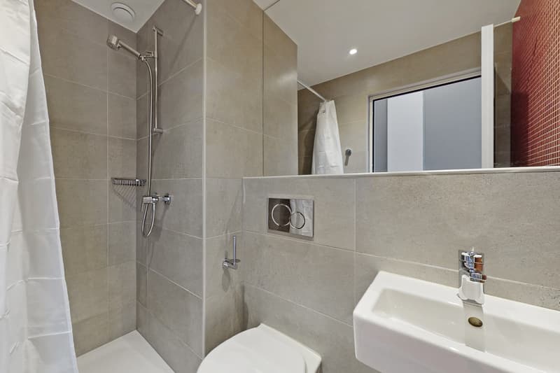 A furnished studio - Good TL CHF 300.00 offered! (4)