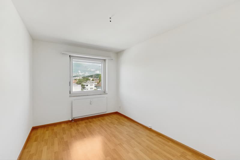 Grosszügige 4.5-Zimmerwohnung im Herzen von Birsfelden (9)