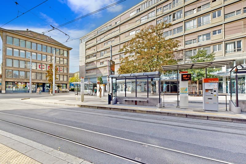 Die Nähe zum Bahnhof Cornavin (3)