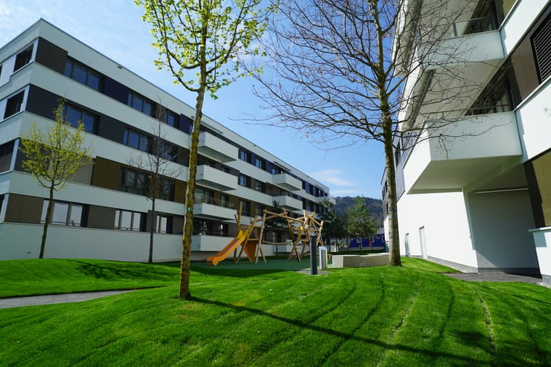 Zentrales Wohnen in Spreitenbach! (1)