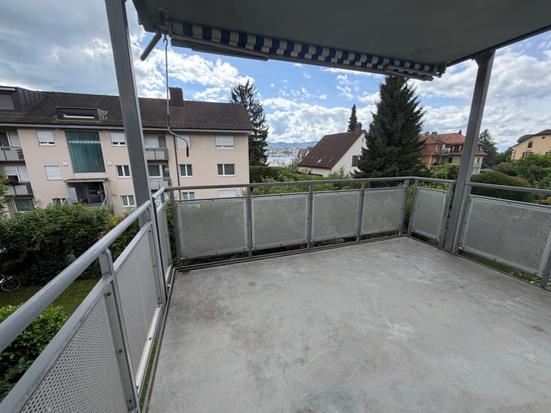 Freshly renovated apartment with top equipment in a smaller multi-family house (6)