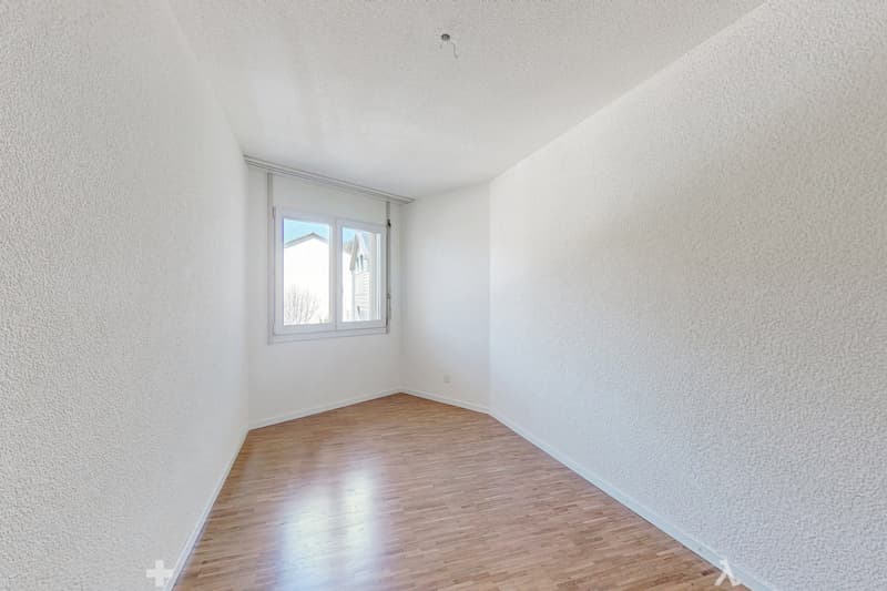 4.5-Zimmerwohnung in wunderschöner Umgebung! Erster Miezins geschenkt! (6)