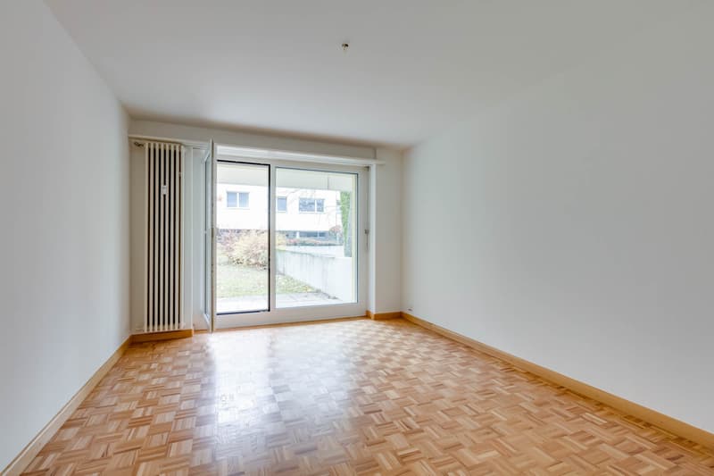 Charming and spacious with garden seating (9)