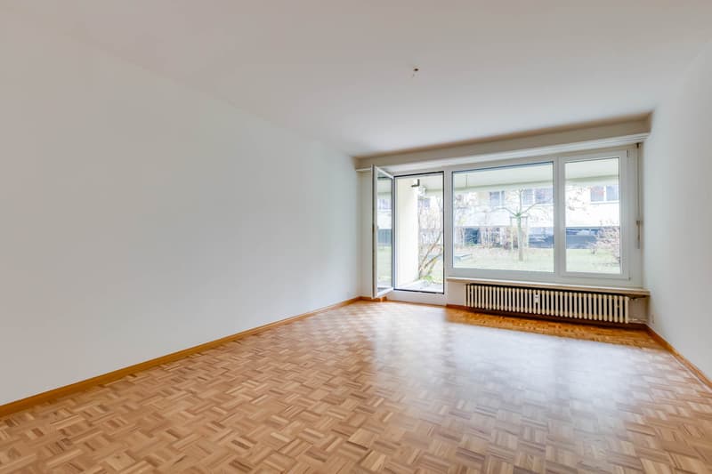 Charming and spacious with garden seating (7)