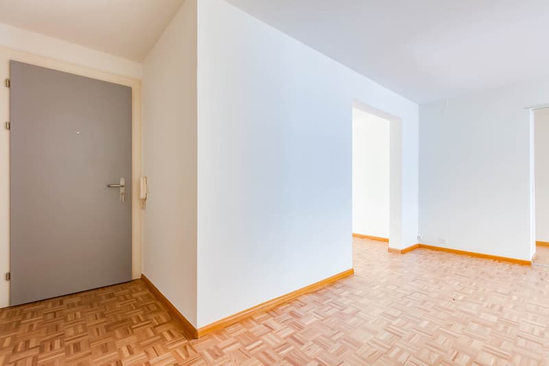 Charming and spacious with garden seating (2)
