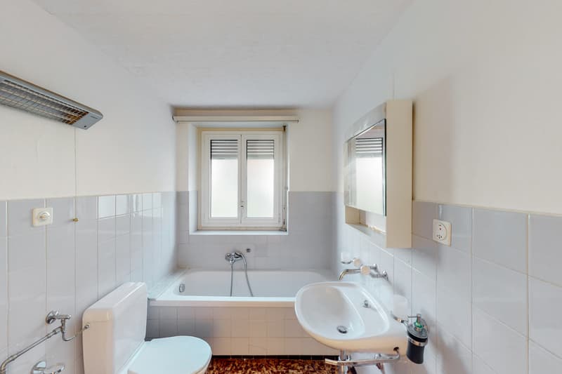 Light and comfort in the heart of Bellinzona (8)