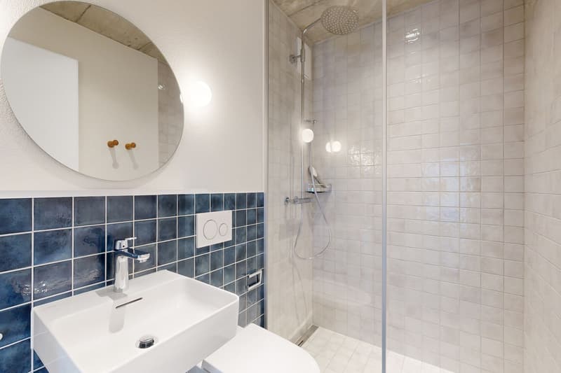 Central location & stylish ambiance (12)