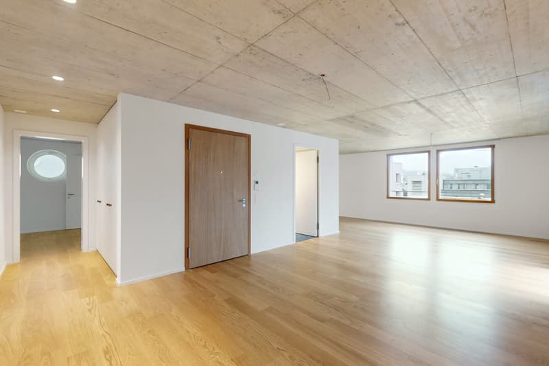 Central location & stylish ambiance (3)