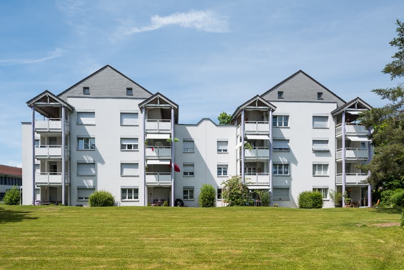 Appartement avec coin salon confortable (2)