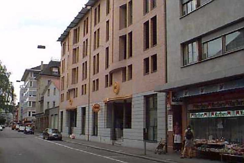 Sicheres Parken im Kreis 4 (2)