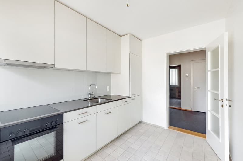 Gemütliche Wohnung im Zentrum von Zürich-Wollishofen! (2)