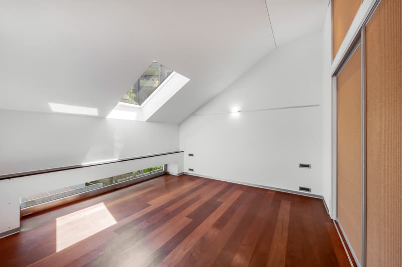 The perfect and unique apartment on two floors in district 6 (11)