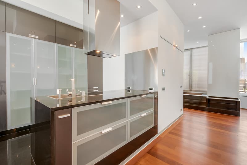 The perfect and unique apartment on two floors in district 6 (7)