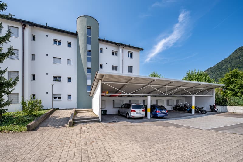 Vivere con comfort, appartamento moderno con balcone (2)