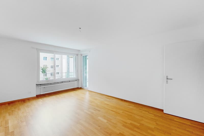 Ideal residential location - close to Zurich-Kloten Airport (3)