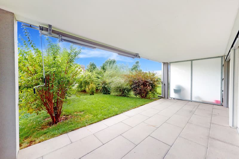 Your new family home with a spacious seating area (8)