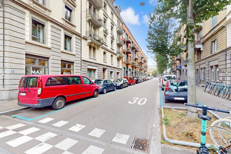 Moderne Wohnung für Singles im Kreis 4 (1)