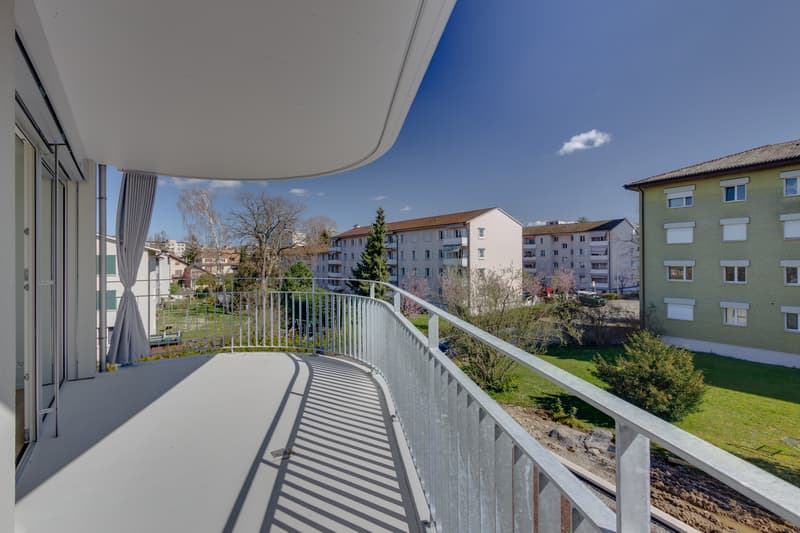 Abitare moderno in una posizione centrale a Birsfelden (8)